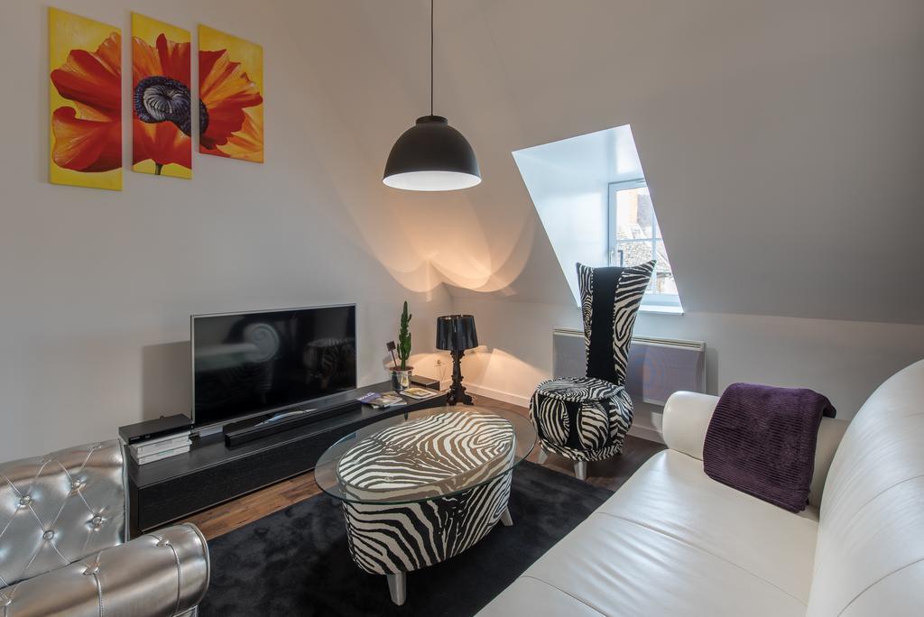 Le Loft De La Rochepot Daire Beaune  Dış mekan fotoğraf